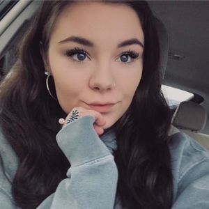 Meet your Posher, Madie